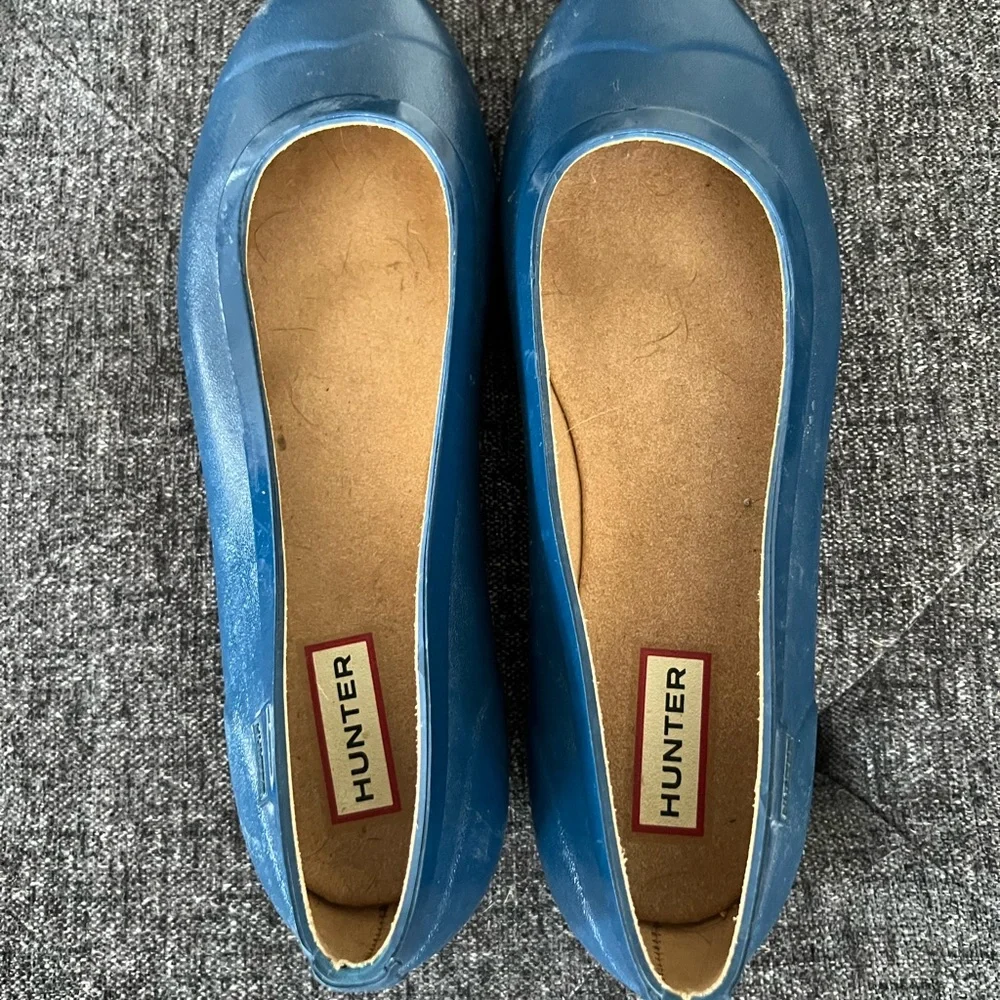 Hunter rain ballet flats. Very good condition size US 8/UK 6/EU 39 - Picture 2 of 4